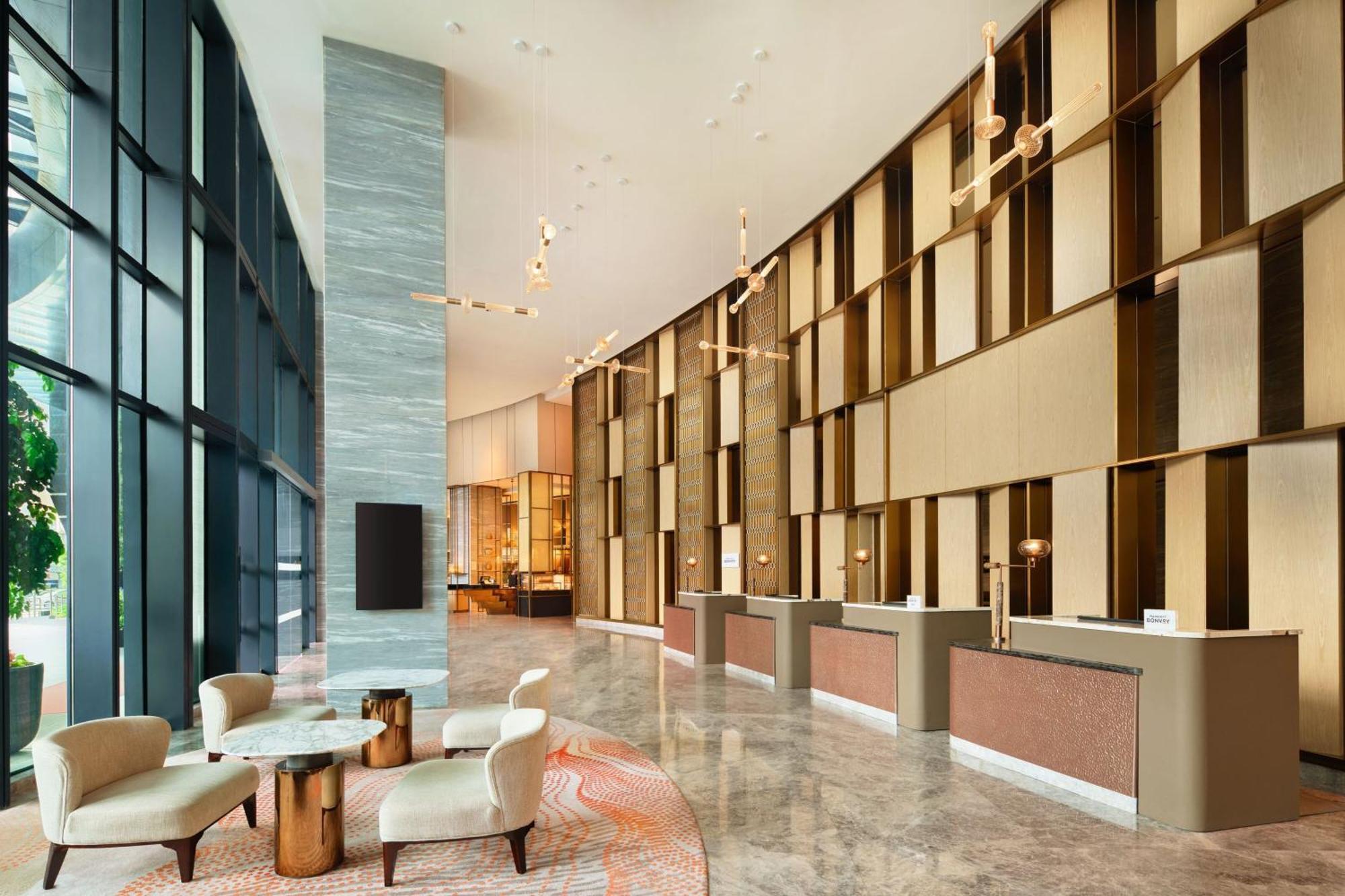 Sheraton Kuching Hotel Экстерьер фото